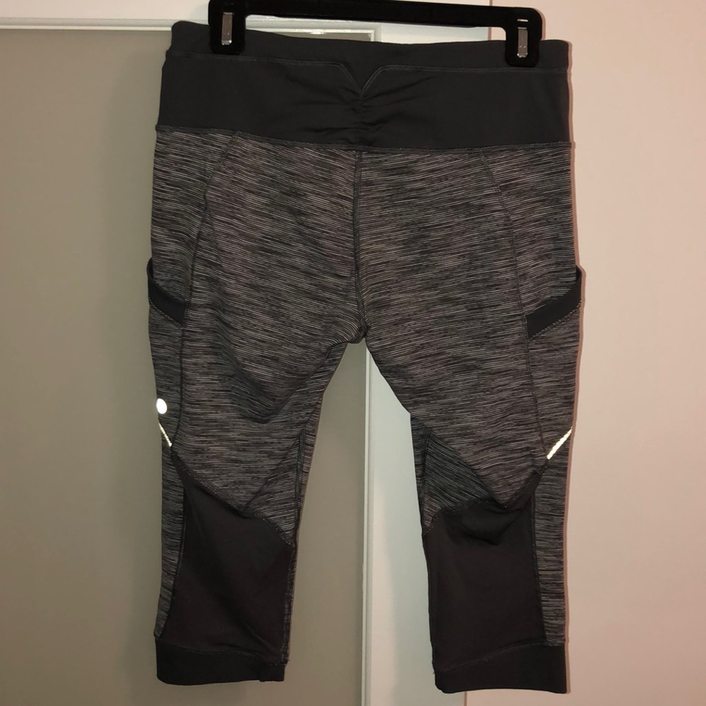 lululemon striped crop leggings - Picture 4 of 5